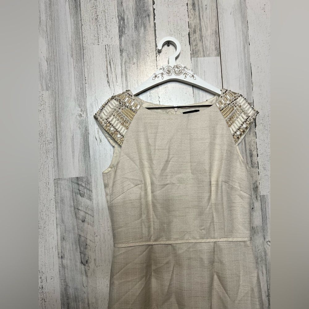 Dress   - Picture 2 of 10